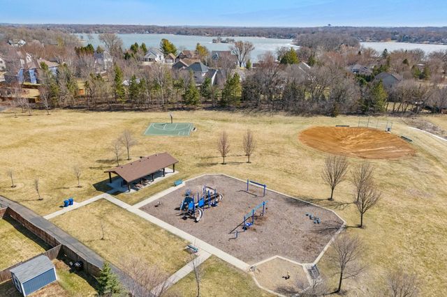 16202 Tahinka Place NW, Prior Lake, MN 55372