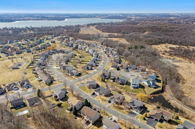 16202 Tahinka Place NW, Prior Lake, MN 55372