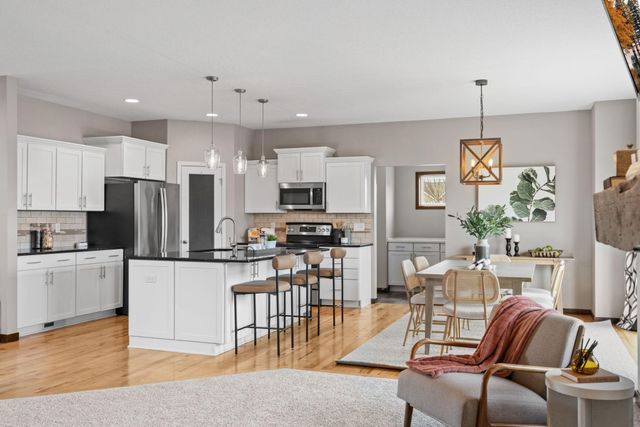 16202 Tahinka Place NW, Prior Lake, MN 55372