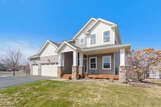 16202 Tahinka Place NW, Prior Lake, MN 55372