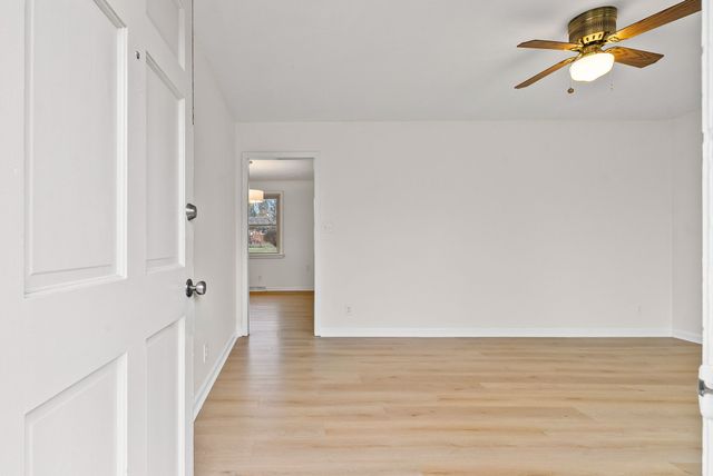 209 Maplewood Dr, Clarksville, TN 37042