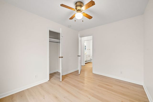 209 Maplewood Dr, Clarksville, TN 37042