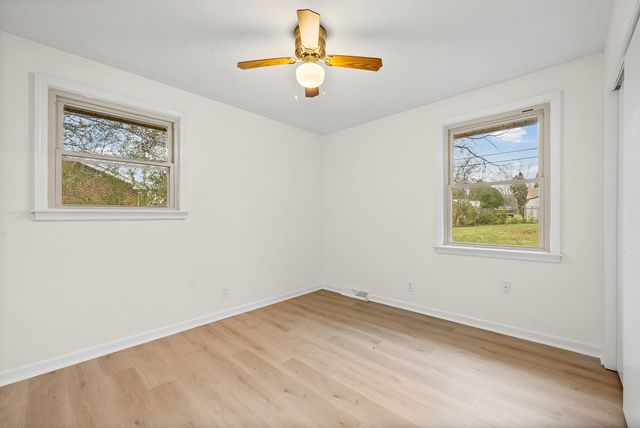 209 Maplewood Dr, Clarksville, TN 37042