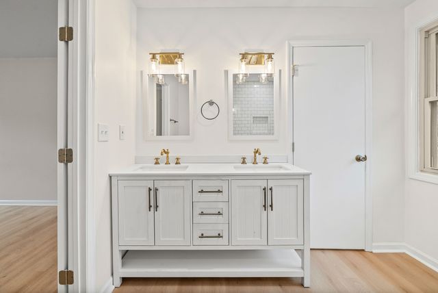 209 Maplewood Dr, Clarksville, TN 37042