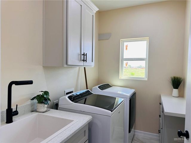 5941 Cardiff Avenue, Edinburg, TX 78542