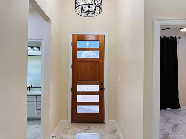 5941 Cardiff Avenue, Edinburg, TX 78542