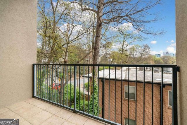 140 Alden Avenue NW 201, Atlanta, GA 30309