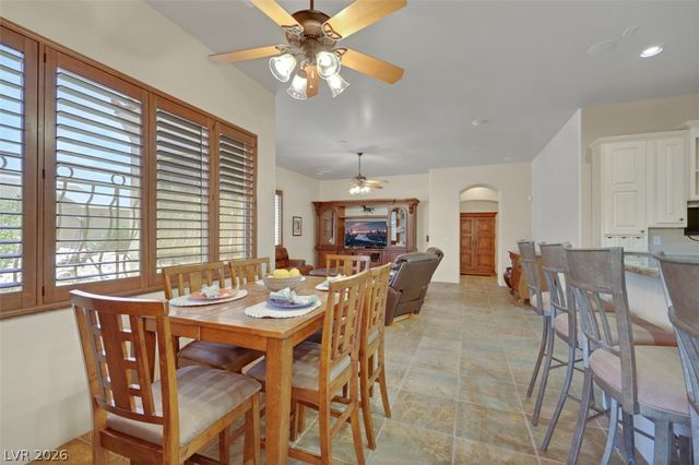 651 Du Fort Avenue, Henderson, NV 89002