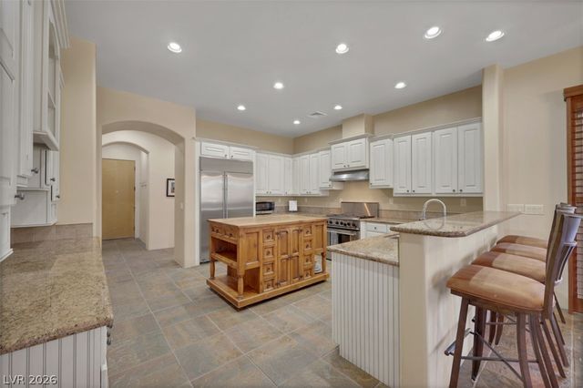 651 Du Fort Avenue, Henderson, NV 89002