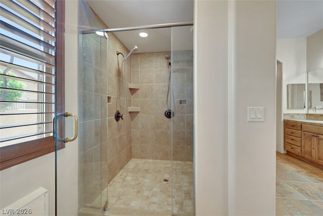 651 Du Fort Avenue, Henderson, NV 89002