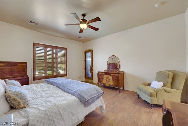 651 Du Fort Avenue, Henderson, NV 89002