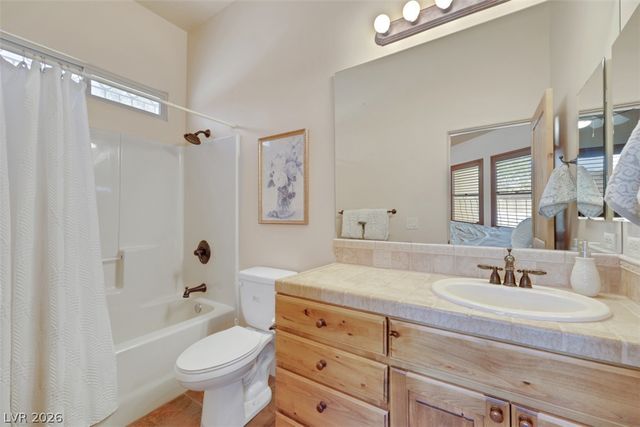 651 Du Fort Avenue, Henderson, NV 89002