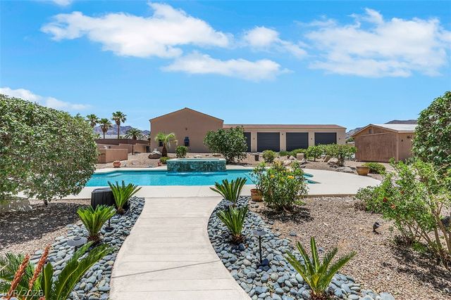 651 Du Fort Avenue, Henderson, NV 89002