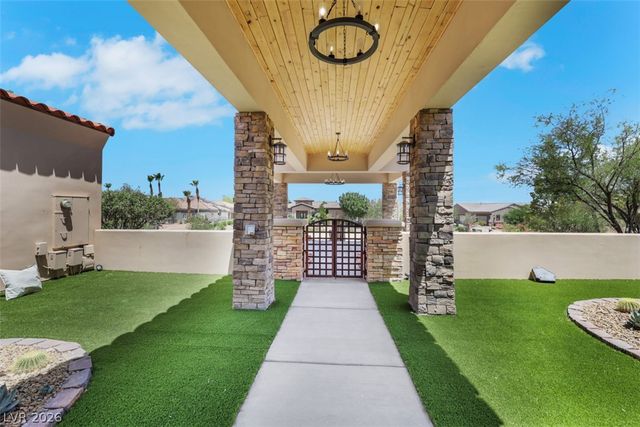 651 Du Fort Avenue, Henderson, NV 89002