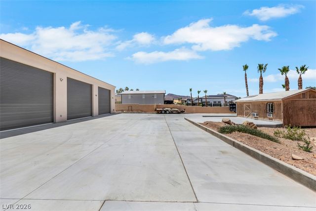651 Du Fort Avenue, Henderson, NV 89002