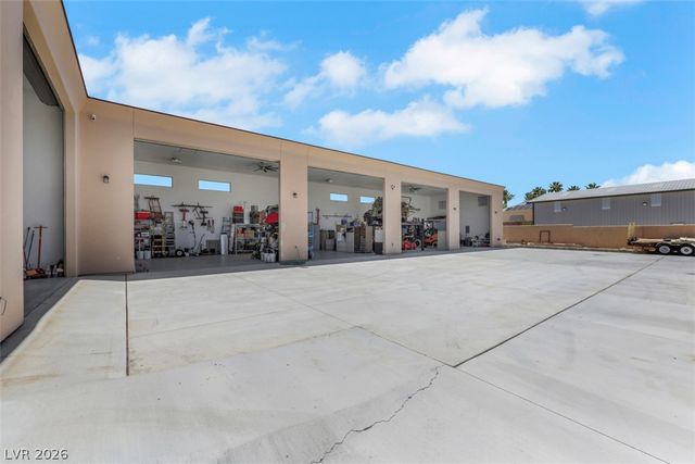 651 Du Fort Avenue, Henderson, NV 89002