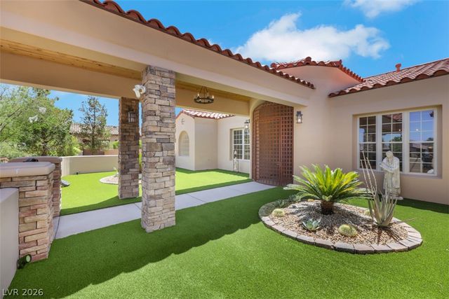 651 Du Fort Avenue, Henderson, NV 89002