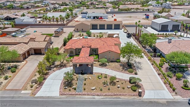 651 Du Fort Avenue, Henderson, NV 89002