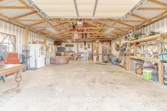 1890 County Road 608, Bay, AR 72411