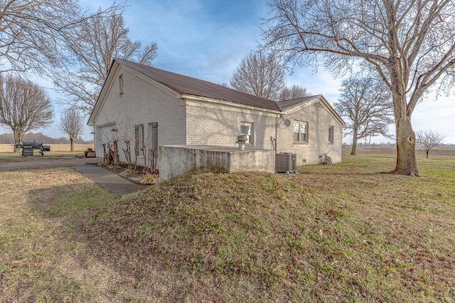1890 County Road 608, Bay, AR 72411