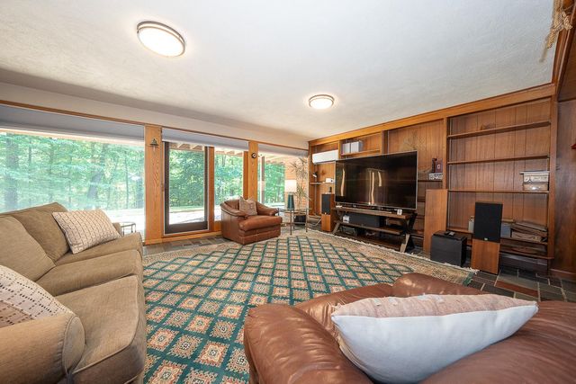 2147 DIAMOND ROCK HILL RD, Malvern, PA 19355