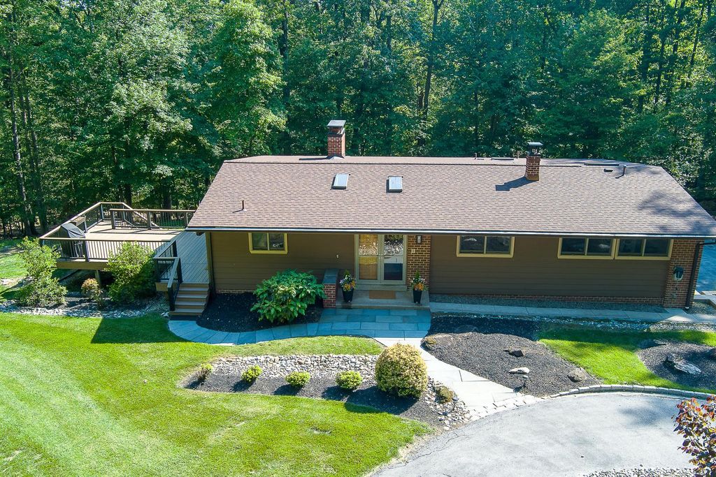 2147 DIAMOND ROCK HILL RD, Malvern, PA 19355