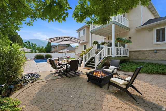 557 E WARM DR, Kaysville, UT 84037
