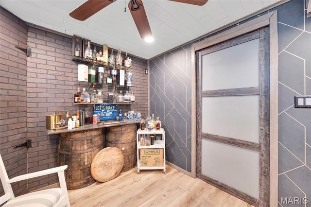 202 Wyndtrace Court, Lake St Louis, MO 63367