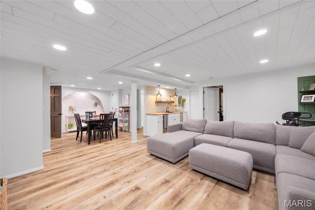 202 Wyndtrace Court, Lake St Louis, MO 63367