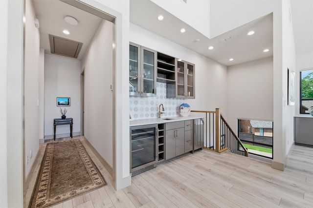 158 Surls Drive, Mabank, TX 75156
