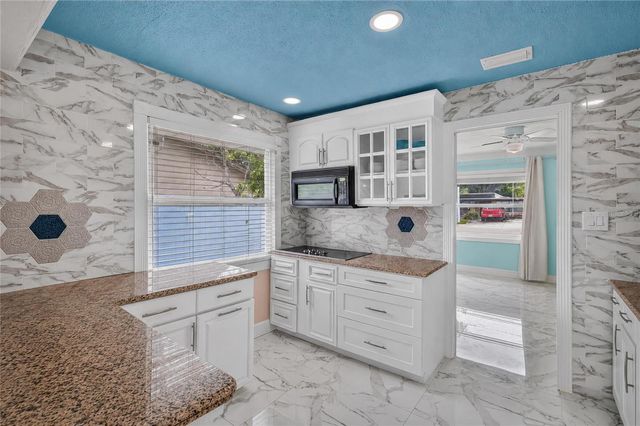 1119 54TH AVENUE N, St Petersburg, FL 33703