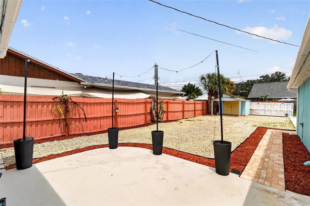1119 54TH AVENUE N, St Petersburg, FL 33703