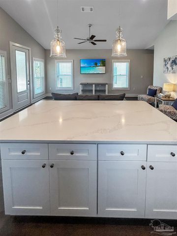 241 N H St, Pensacola, FL 32502