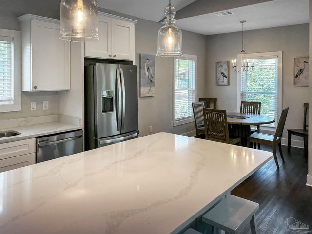 241 N H St, Pensacola, FL 32502