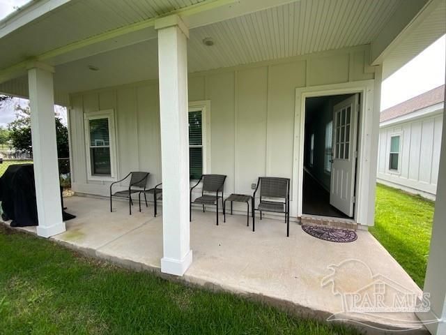 241 N H St, Pensacola, FL 32502