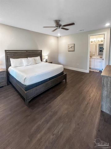 241 N H St, Pensacola, FL 32502