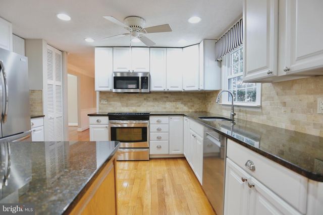 15511 GOLF CLUB DR, Dumfries, VA 22025