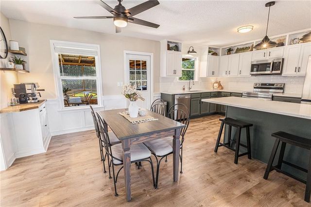 19870 Southfield Drive, Robertsdale, AL 36567