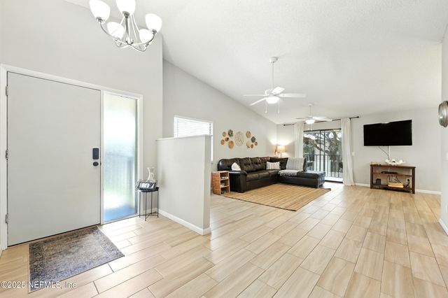 14 NAVARRA Court, St. Augustine, FL 32086