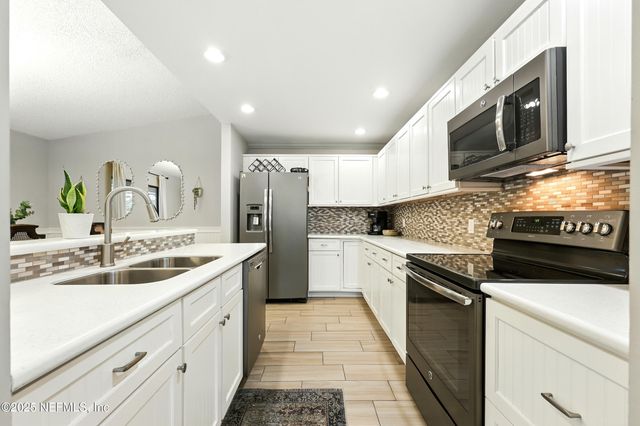 14 NAVARRA Court, St. Augustine, FL 32086