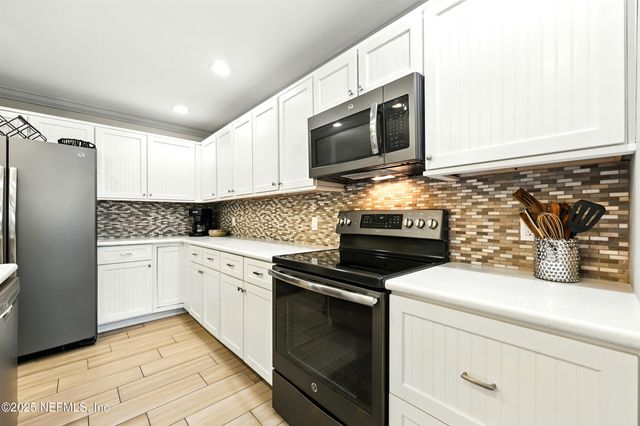 14 NAVARRA Court, St. Augustine, FL 32086