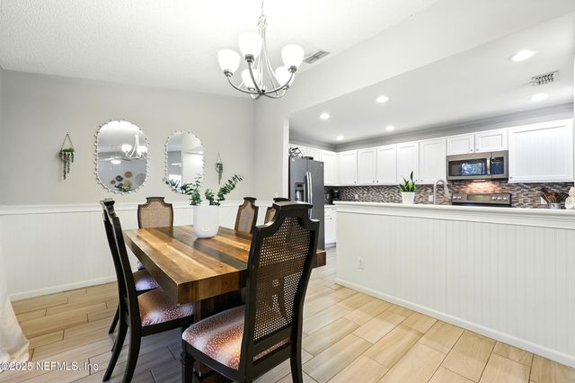 14 NAVARRA Court, St. Augustine, FL 32086