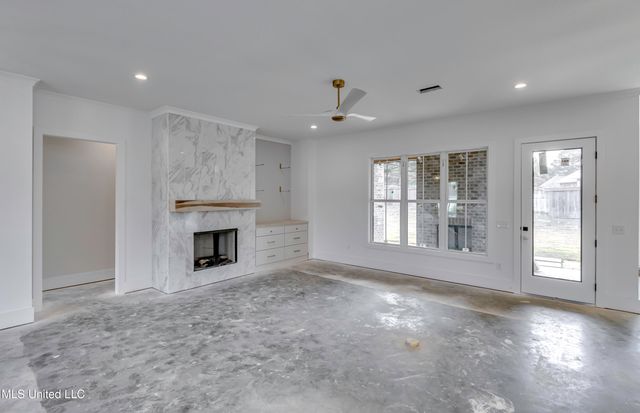 103 Camden Cove Cove, Madison, MS 39110