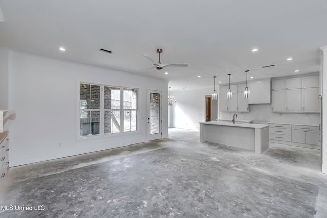 103 Camden Cove Cove, Madison, MS 39110