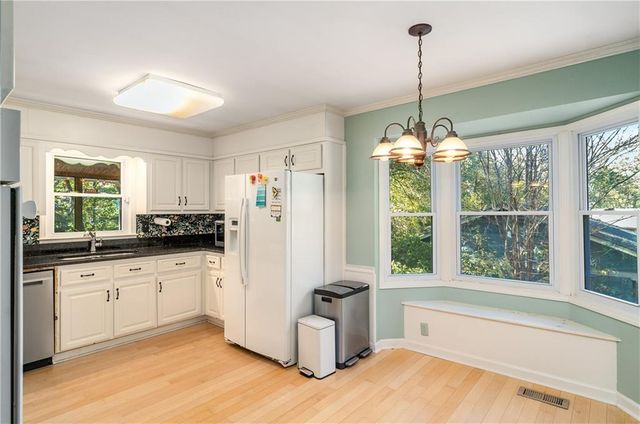 445 Bruce SW Way, Lilburn, GA 30047