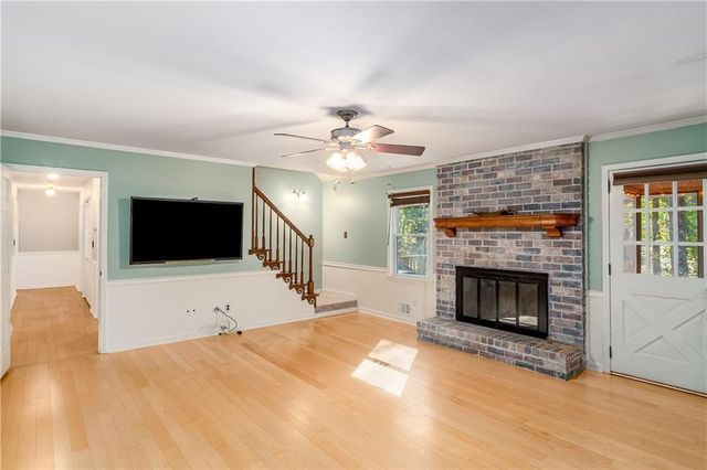 445 Bruce SW Way, Lilburn, GA 30047