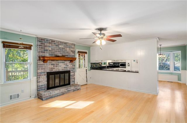 445 Bruce SW Way, Lilburn, GA 30047