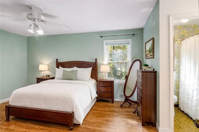 445 Bruce SW Way, Lilburn, GA 30047