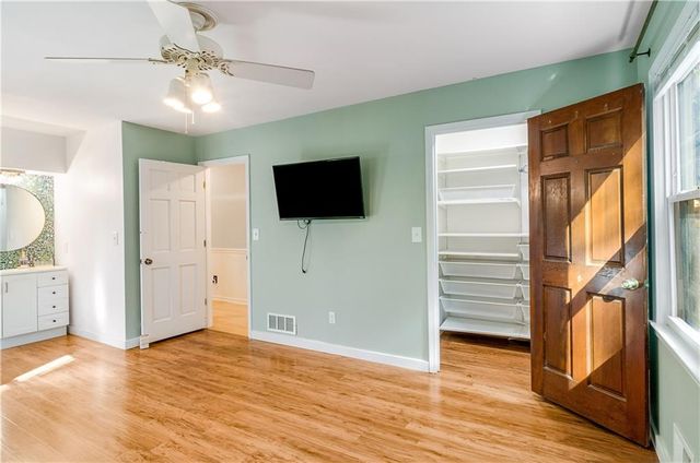 445 Bruce SW Way, Lilburn, GA 30047