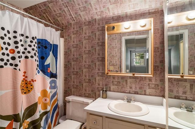 445 Bruce SW Way, Lilburn, GA 30047